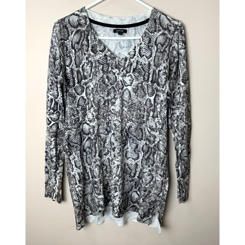 Apt. 9 Pullover Sweater Womens Small Gray Snake Print Lightweight Cotton Blend